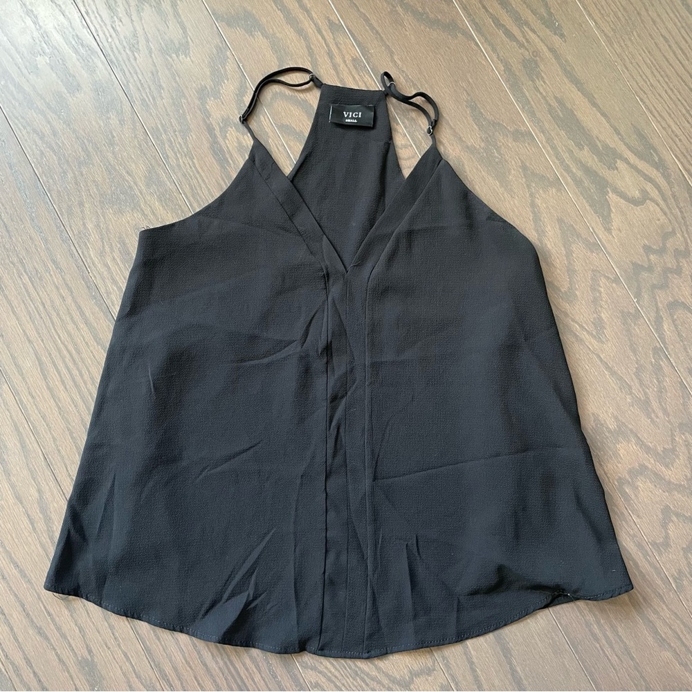 Vici Collection Black V Top - Never worn!! Small